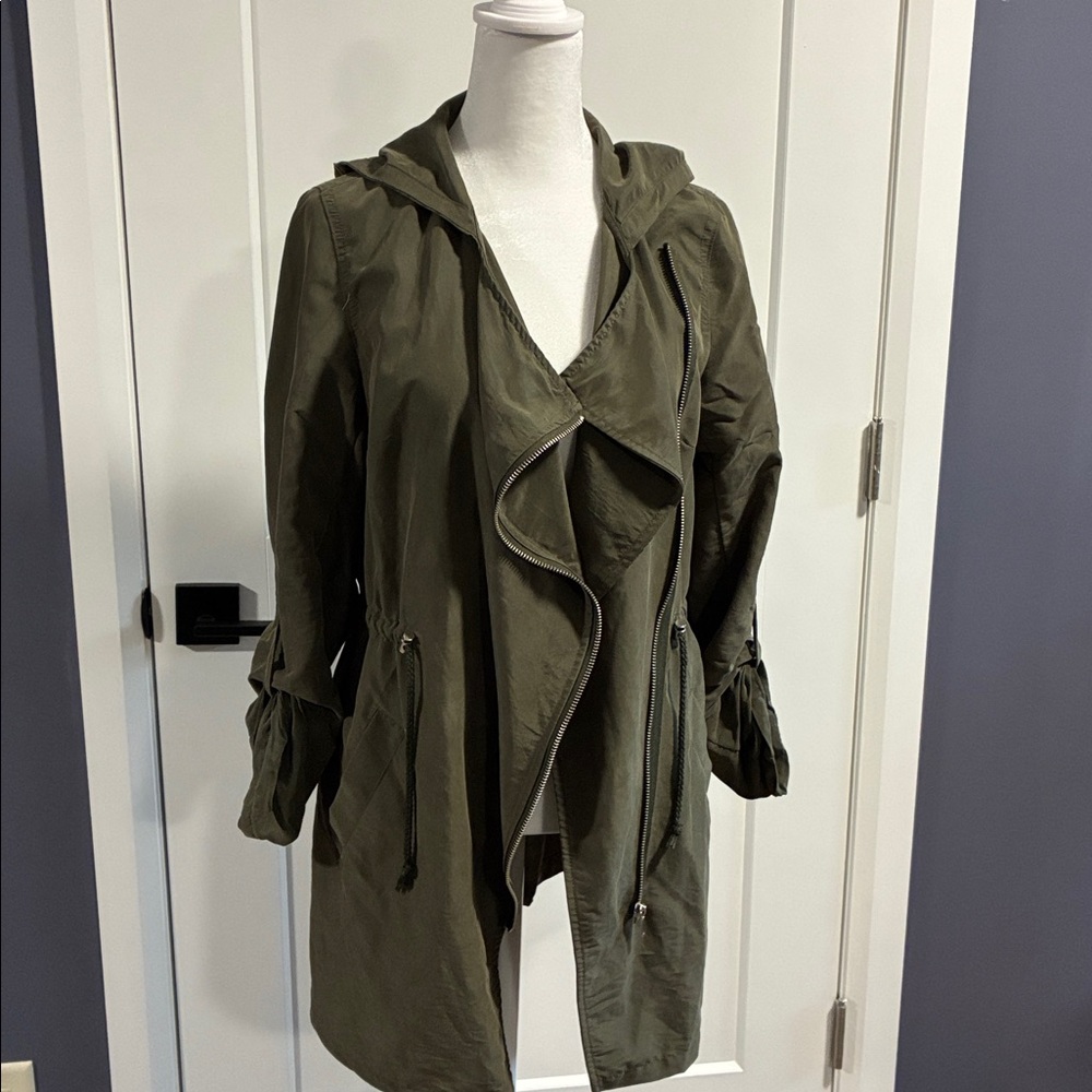 Divided Women's zip-up waterfall cardigan with hood -Size 4